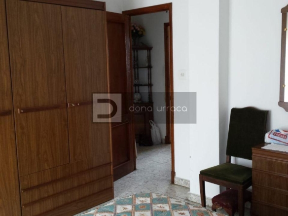 VENTA DE CASA EN OURENSE ZONA A CUÑA CON TERRENO