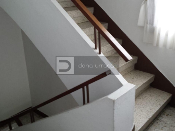 VENTA DE CASA EN OURENSE ZONA A CUÑA CON TERRENO