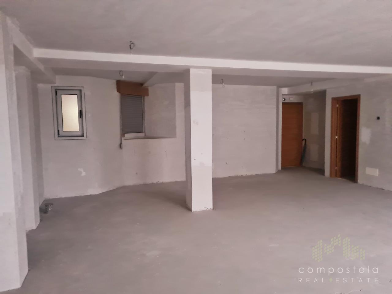 Tu oficina con 2 plazas de garaje