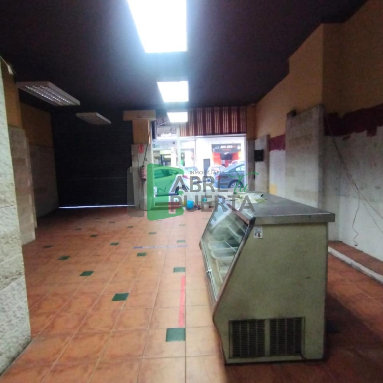 LOCAL EN EL PUENTE
