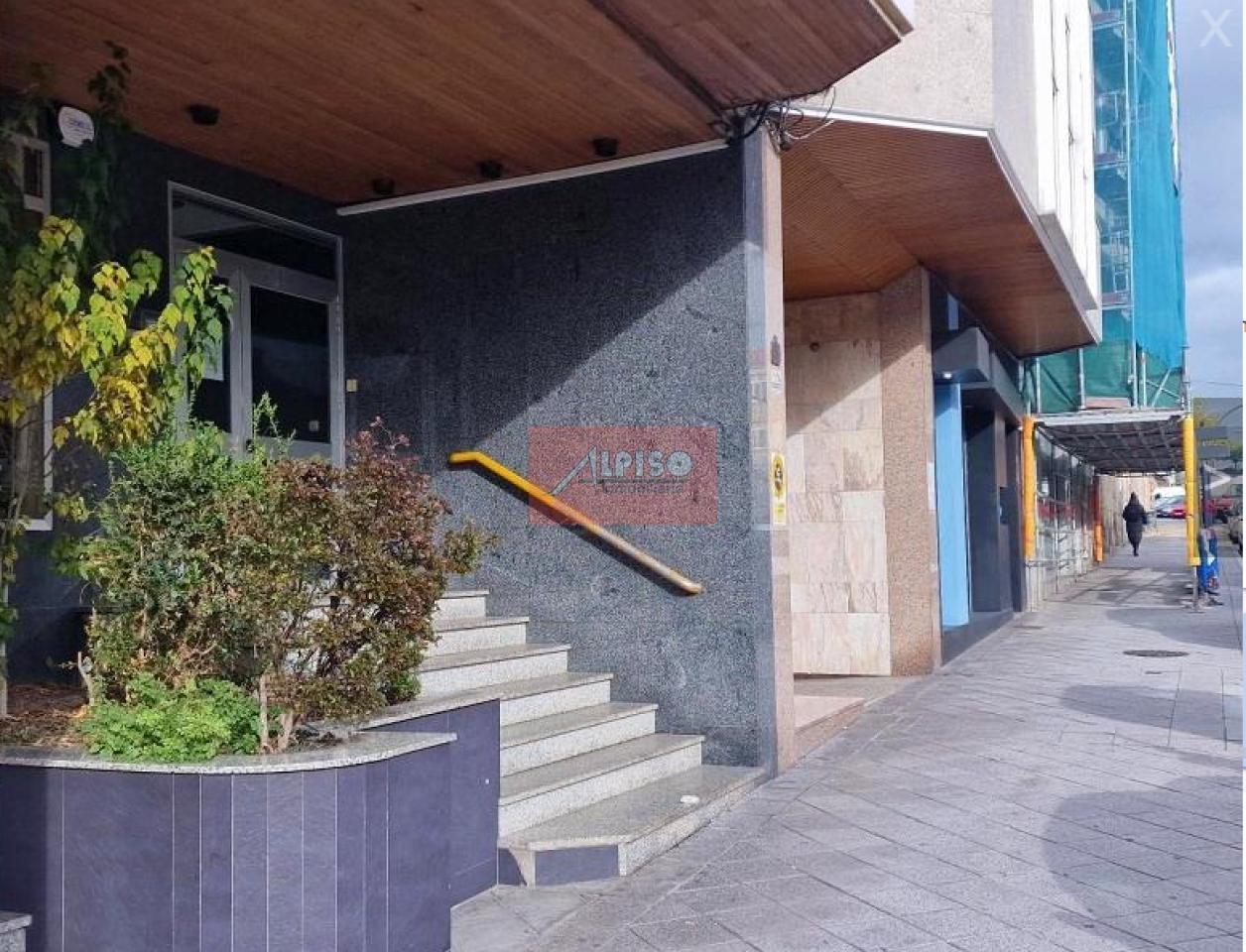 170568798539200022445_166988709550 Local Comercial en Ourense