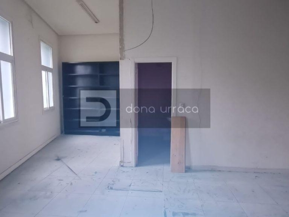 BAJO COMERCIAL ANTONIO PUGA CON ERVEDELO