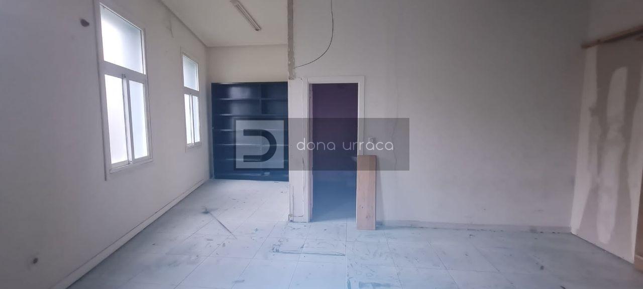 BAJO COMERCIAL ANTONIO PUGA CON ERVEDELO