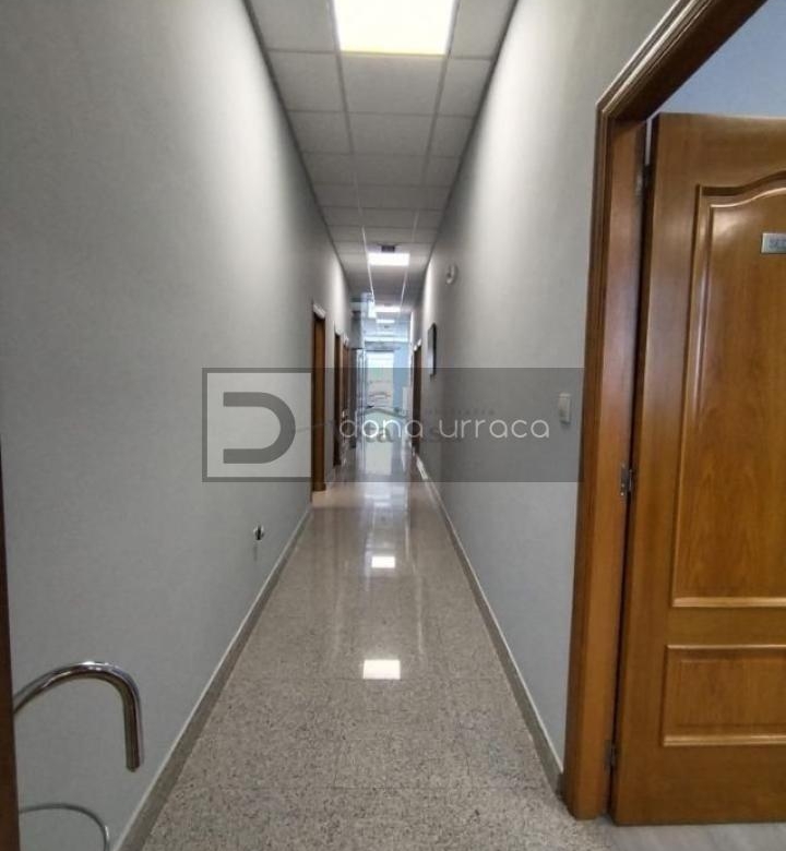 Alquiler de Local en camino Vigo-Pino