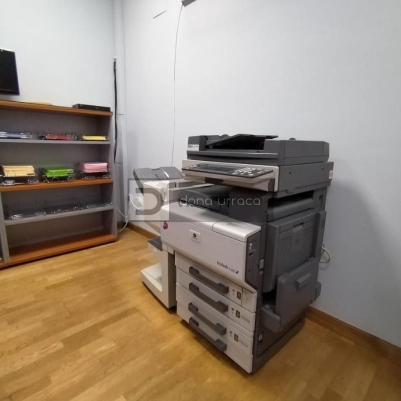 Alquiler de Local en camino Vigo-Pino