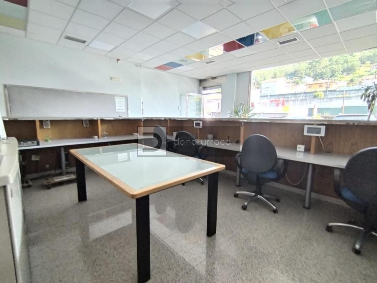 170617842456400024984_170617752450 Alquiler de Local en camino Vigo-Pino