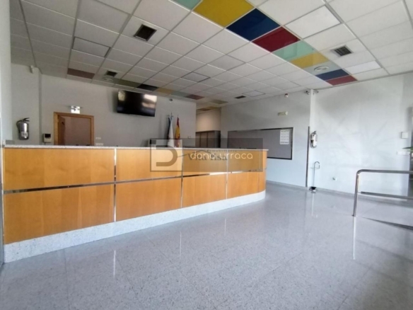 Alquiler de Local en camino Vigo-Pino