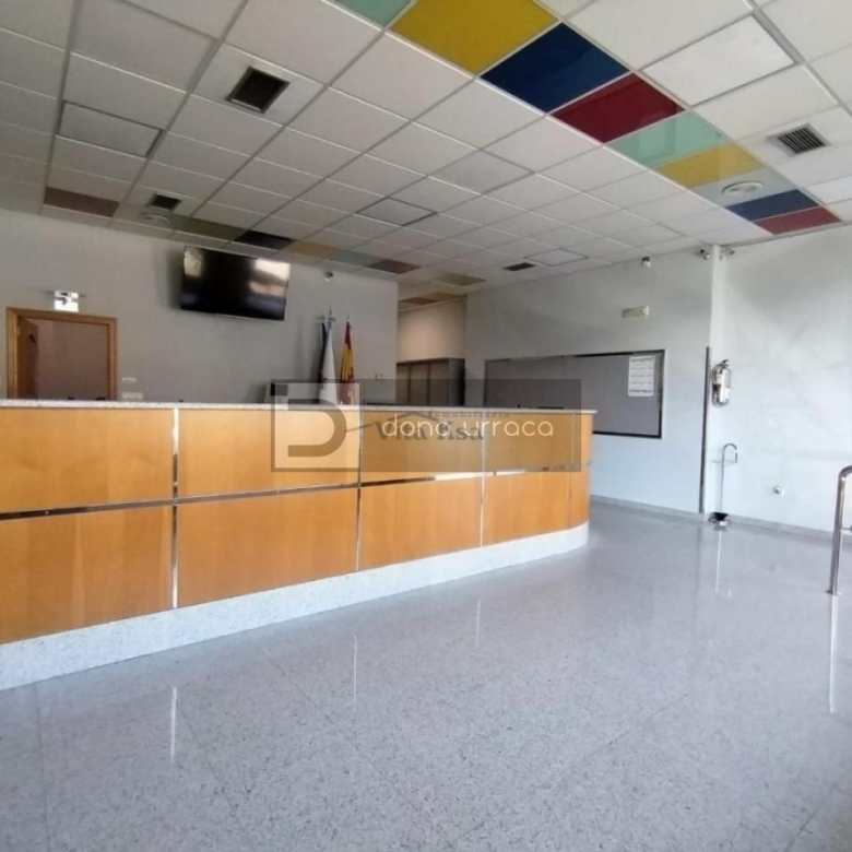 Alquiler de Local en camino Vigo-Pino