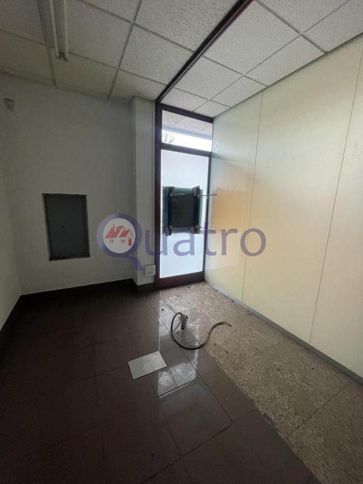 170652599218800024615_170652587452 Gran local comercial en el Paseo de Salamanca