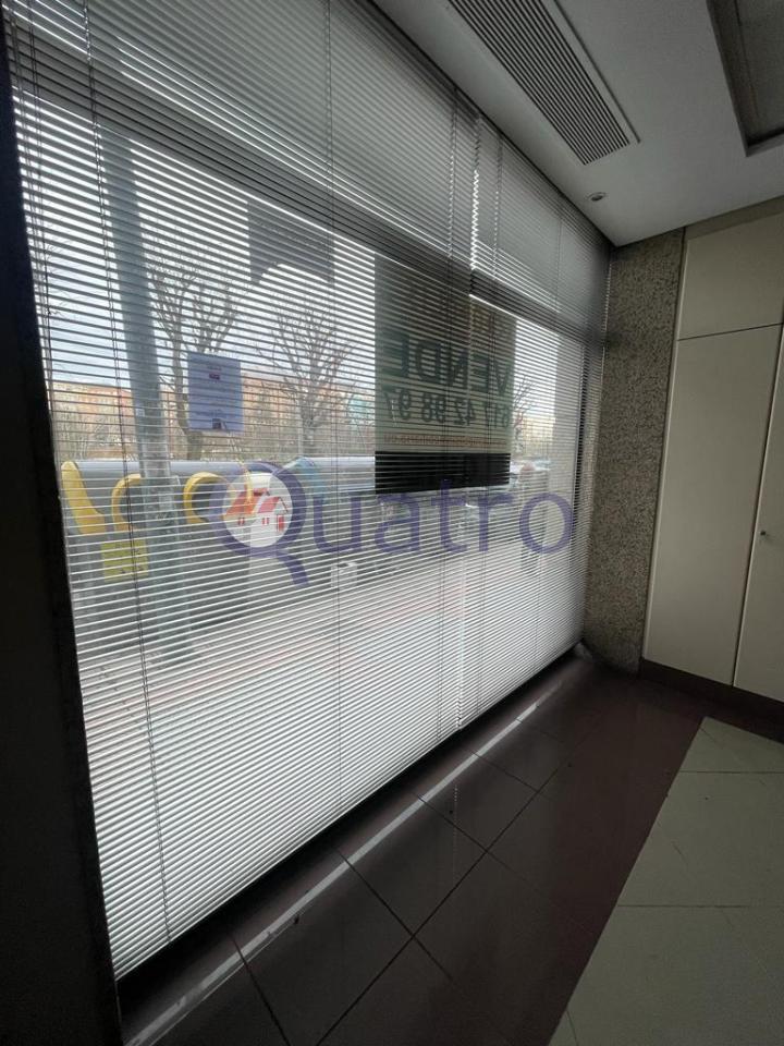 170652599310800024615_170652587541 Gran local comercial en el Paseo de Salamanca