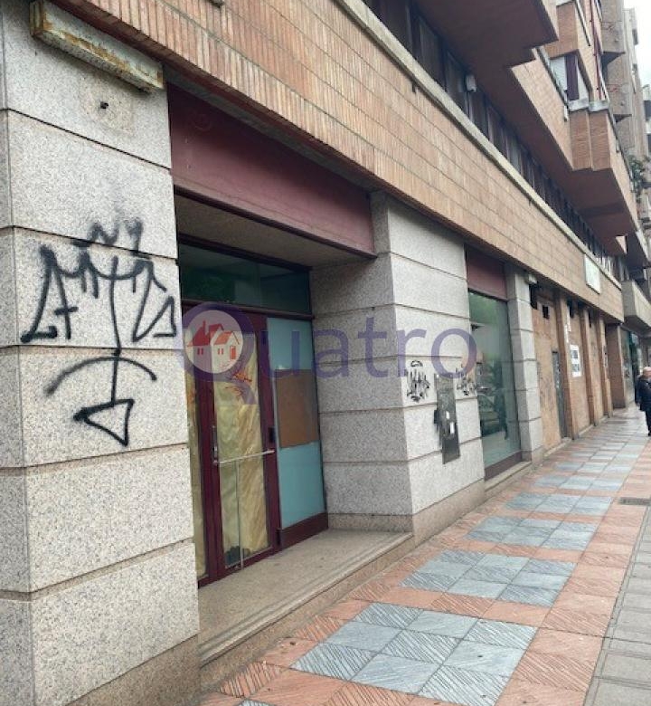 Gran local comercial en el Paseo de Salamanca