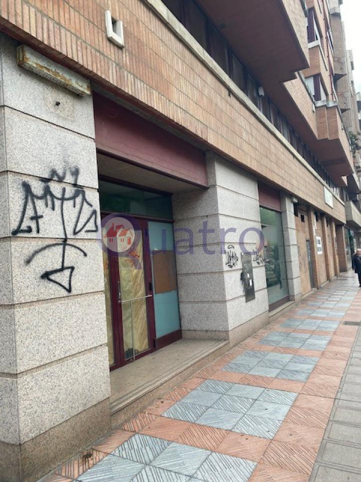 170652599664200024615_170023803429 Gran local comercial en el Paseo de Salamanca