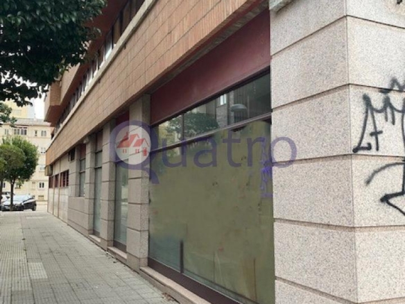 Gran local comercial en el Paseo de Salamanca