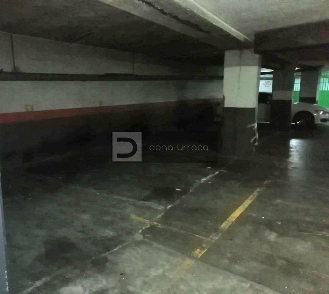 GARAJE ALQUILER ERVEDELO CON AVD PORTUGAL