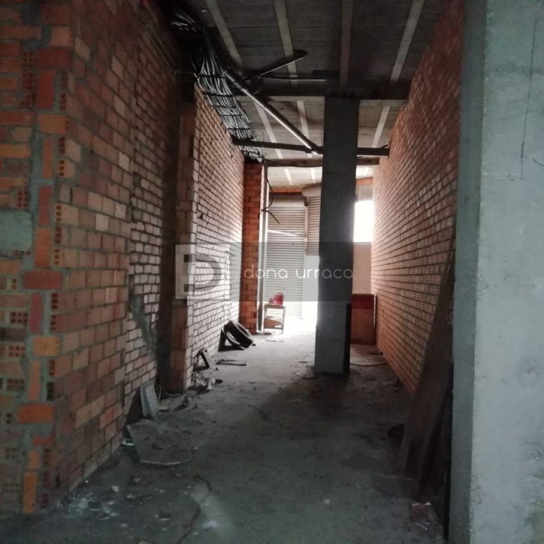 ALQUILER DE LOCAL EN EL COUTO
