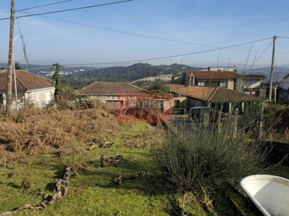 Parcela en San Cibrao das Viñas