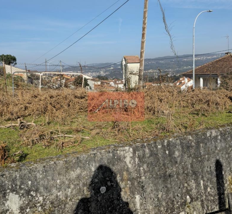 Parcela en San Cibrao das Viñas
