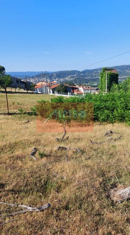 Parcela en San Cibrao das Viñas