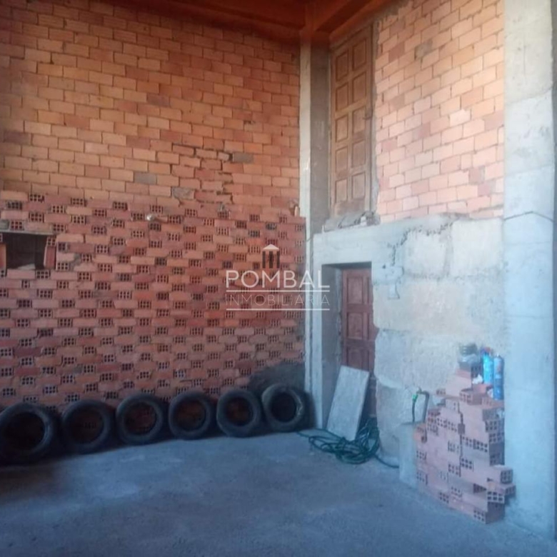 BAJO EN  SOTANO EN EMILIO PARDO BAZAN