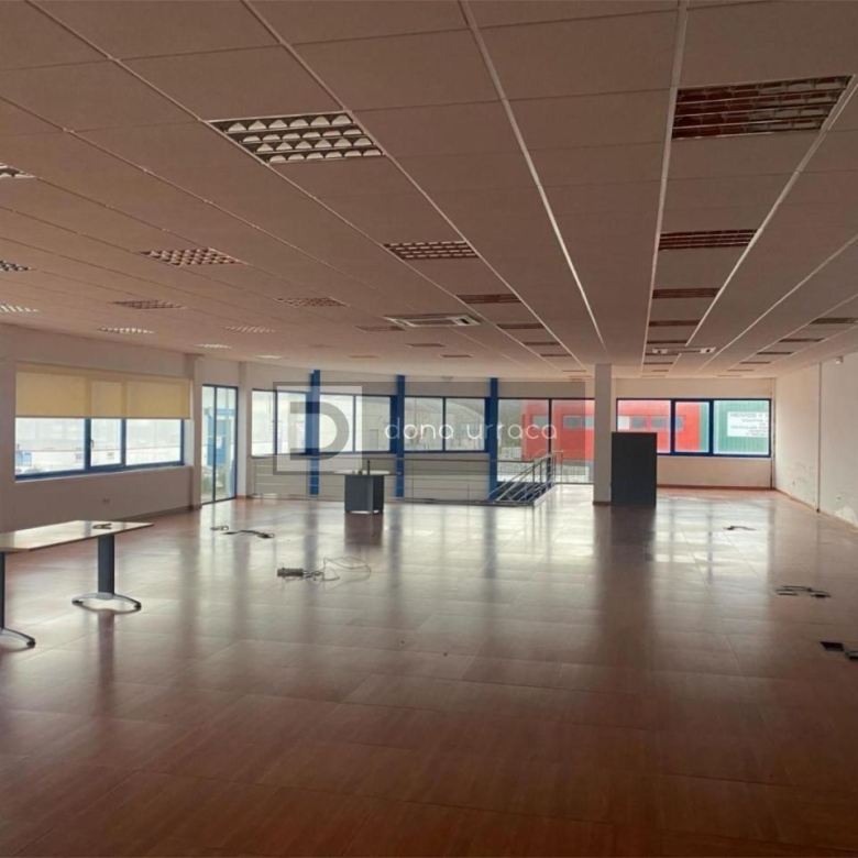 Local comercial en venta en Vilamarín