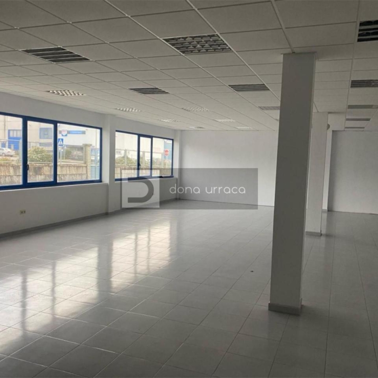 Local comercial en venta en Vilamarín