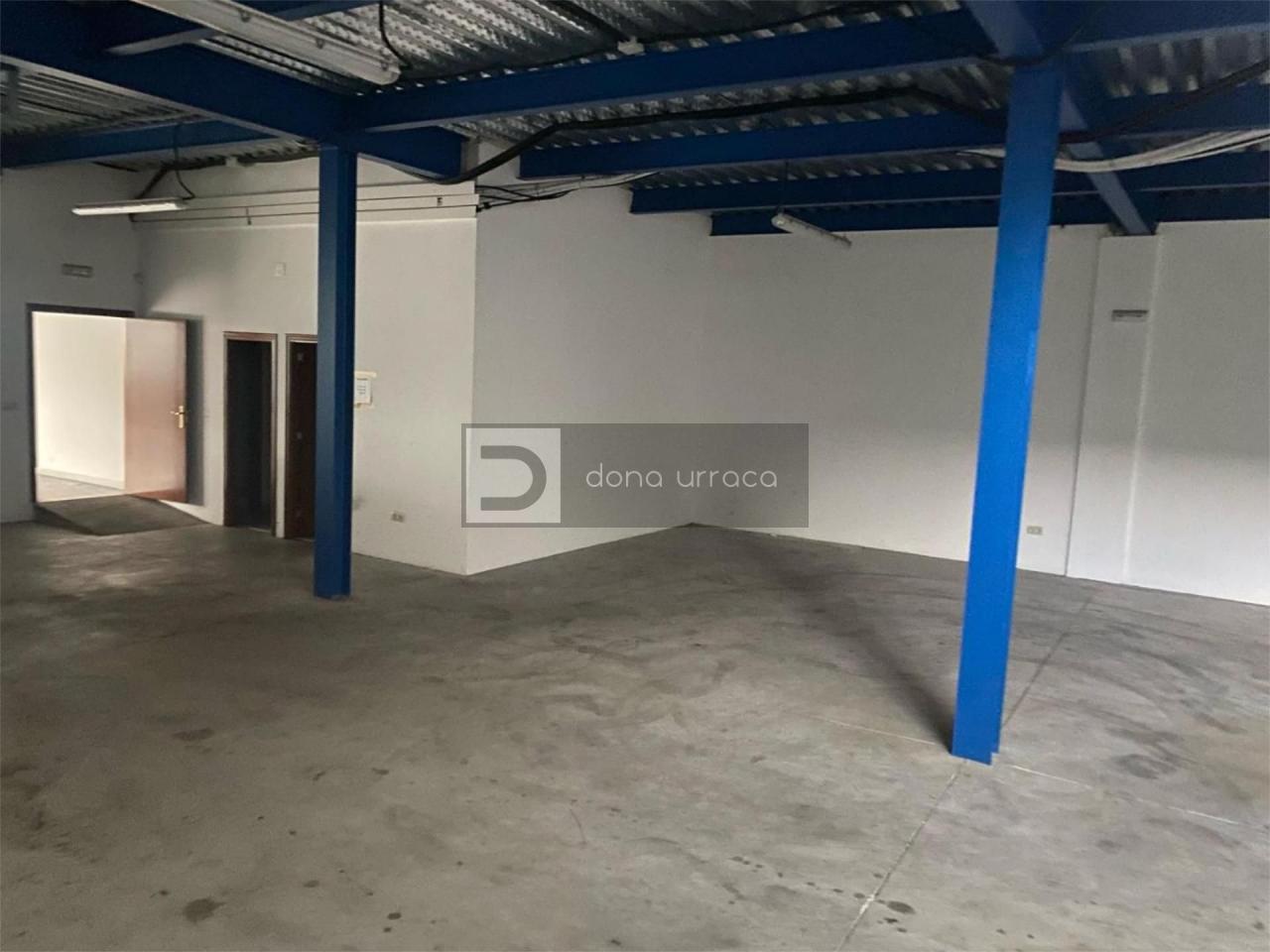 170747232397300025095_170747183047 Local comercial en venta en Vilamarín