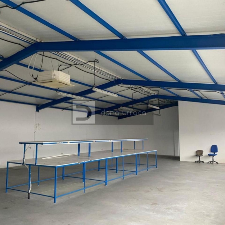 Local comercial en venta en Vilamarín