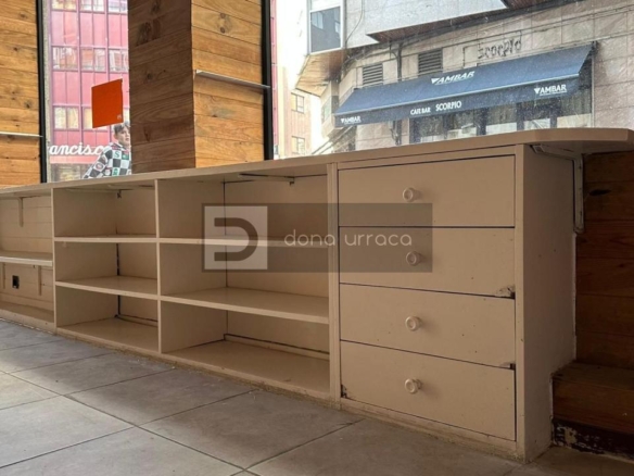 Local comercial en alquiler en Centro