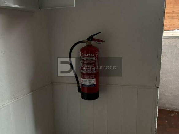 Local comercial en alquiler en Centro