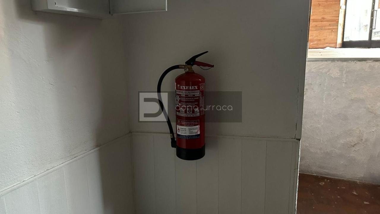 170799130571700025115_170799066724 Local comercial en alquiler en Centro