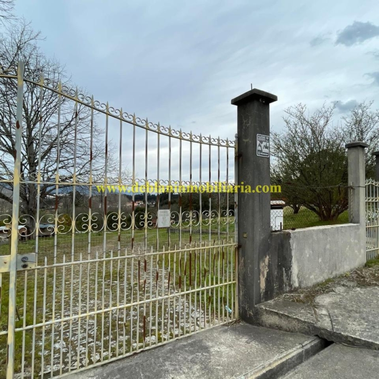 UBICADA EN VALENÇA, QUINTA DO FORTE CON TERRENO DE 22.600 M2