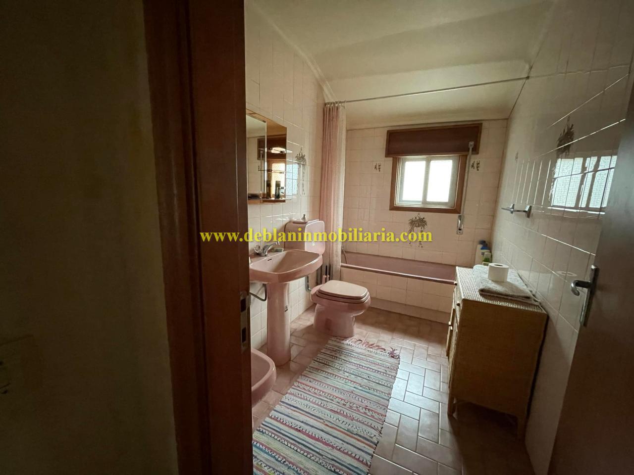 UBICADA EN VALENÇA, QUINTA DO FORTE CON TERRENO DE 22.600 M2
