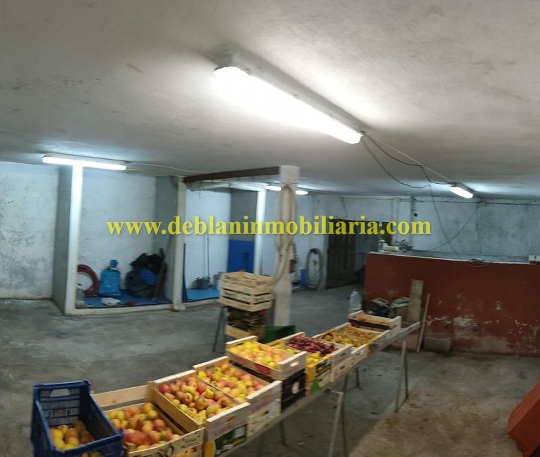UBICADA EN VALENÇA, QUINTA DO FORTE CON TERRENO DE 22.600 M2
