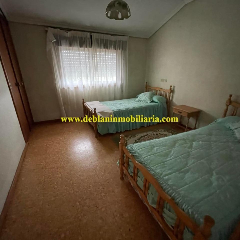 UBICADA EN VALENÇA, QUINTA DO FORTE CON TERRENO DE 22.600 M2