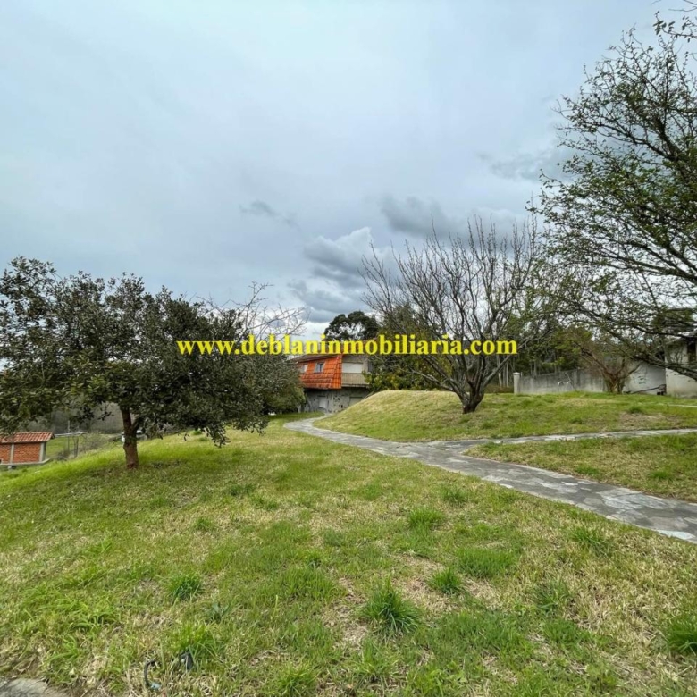 UBICADA EN VALENÇA, QUINTA DO FORTE CON TERRENO DE 22.600 M2