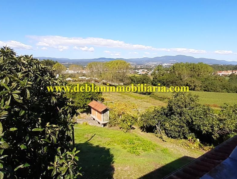 UBICADA EN VALENÇA, QUINTA DO FORTE CON TERRENO DE 22.600 M2