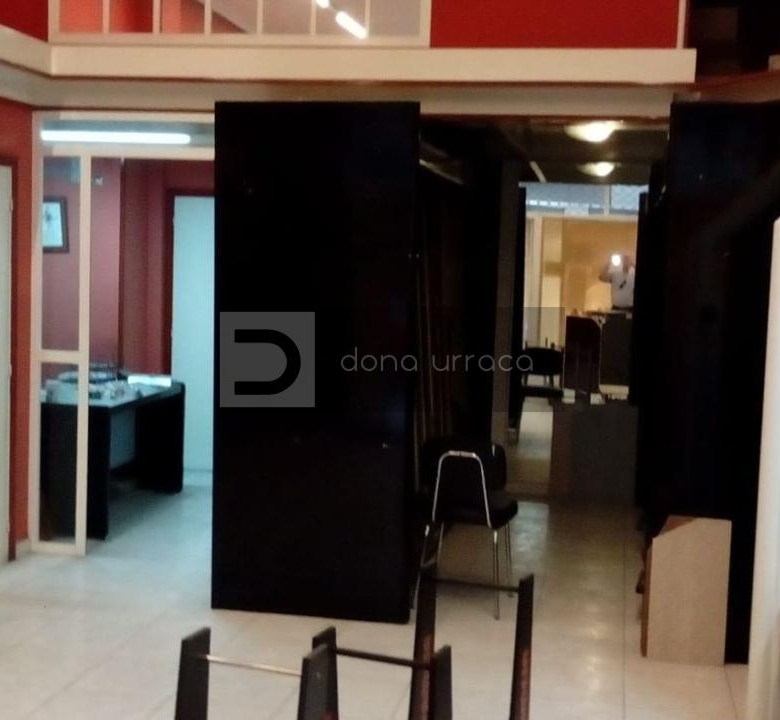 LOCAL EN VENTA EN EL PUENTE