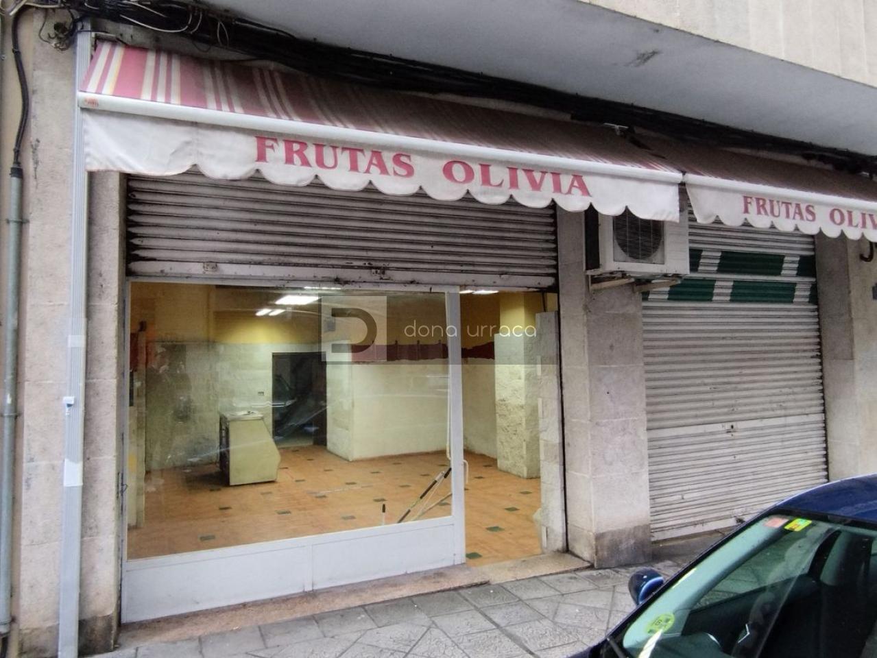 Local en venta en calle San Rosendo