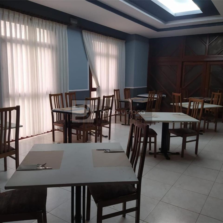 HOTEL EN VENTA O ALQUILER CARBALLIÑO