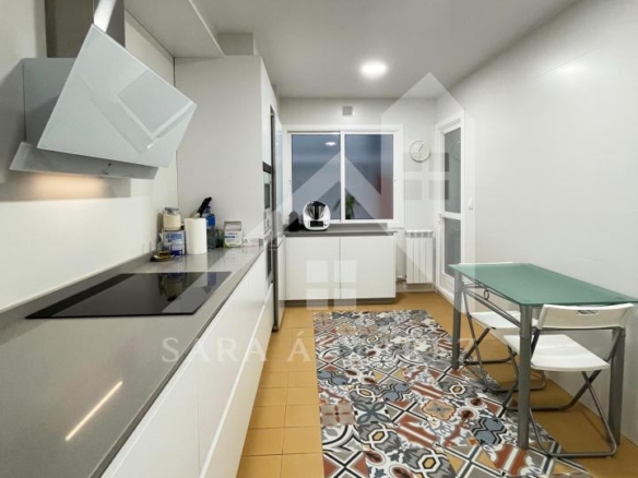 PISO DE 4 HABITACIONES REFORMADO ZONA ALAMEDA
