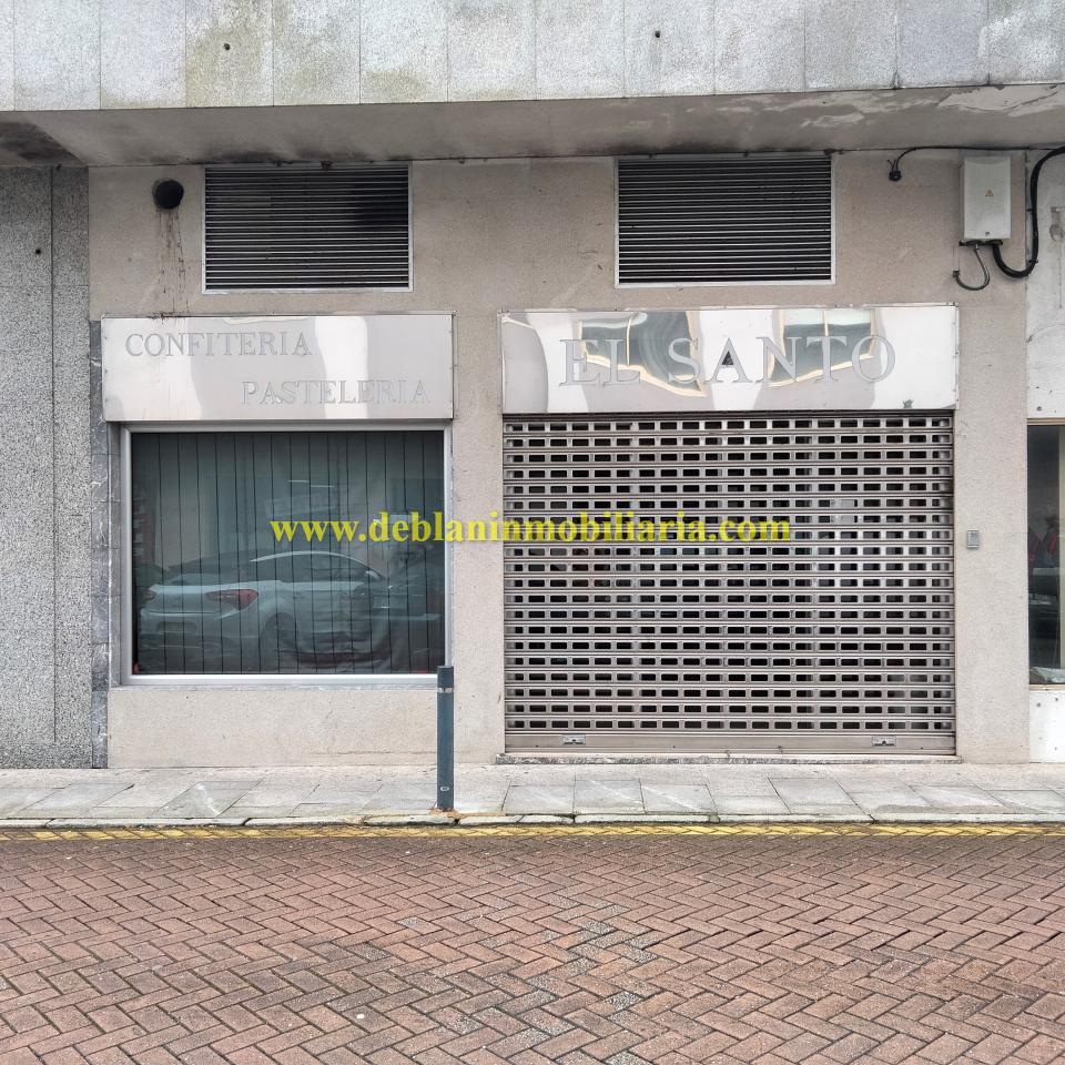 170965254689700025261_170965225245 PASTELERIA EQUIPADA EN EL CENTRO DE TUI