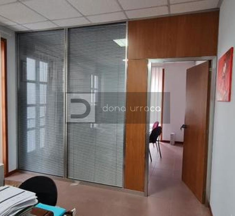 ALQUILER OFICINAS EN EL CENTRO DE OURENSE