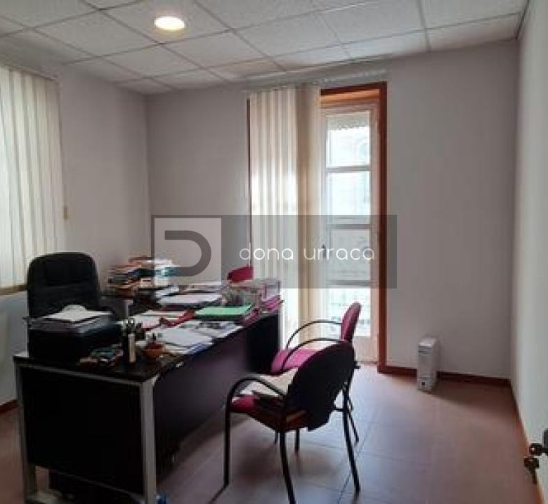 ALQUILER OFICINAS EN EL CENTRO DE OURENSE