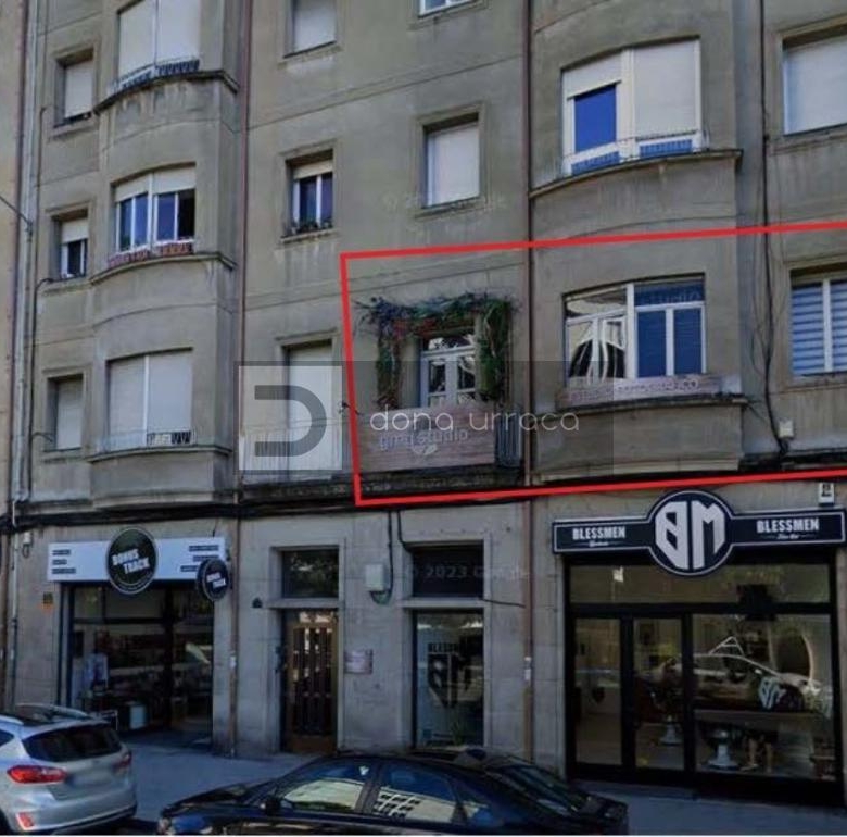 Alquiler de Oficina en calle Sáenz Díez