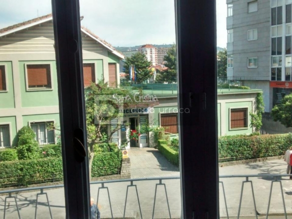 Alquiler de Oficina en calle Sáenz Díez