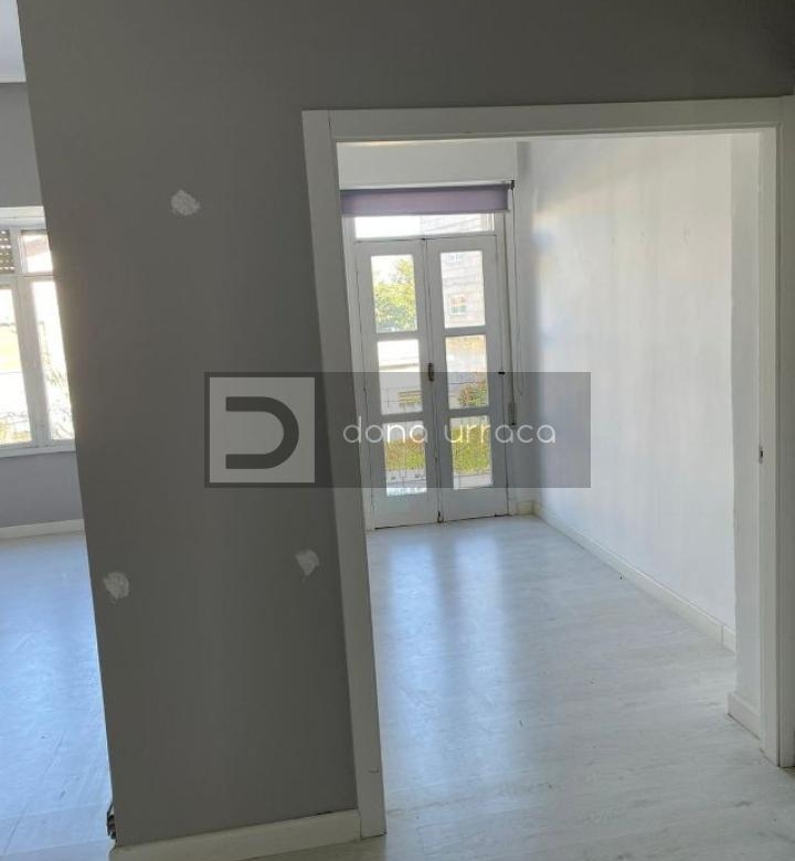 Alquiler de Oficina en calle Sáenz Díez