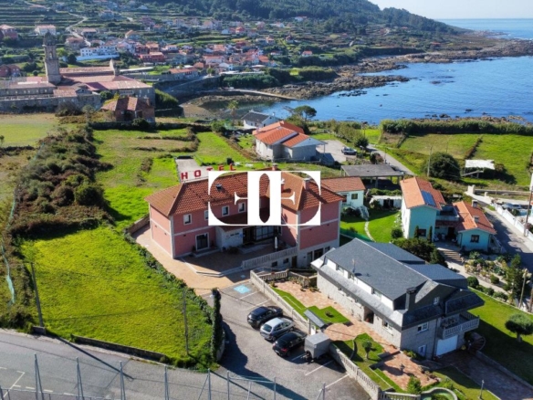 Inversión Hotelera de Éxito en Santa María de Oya: Hotel A Riña