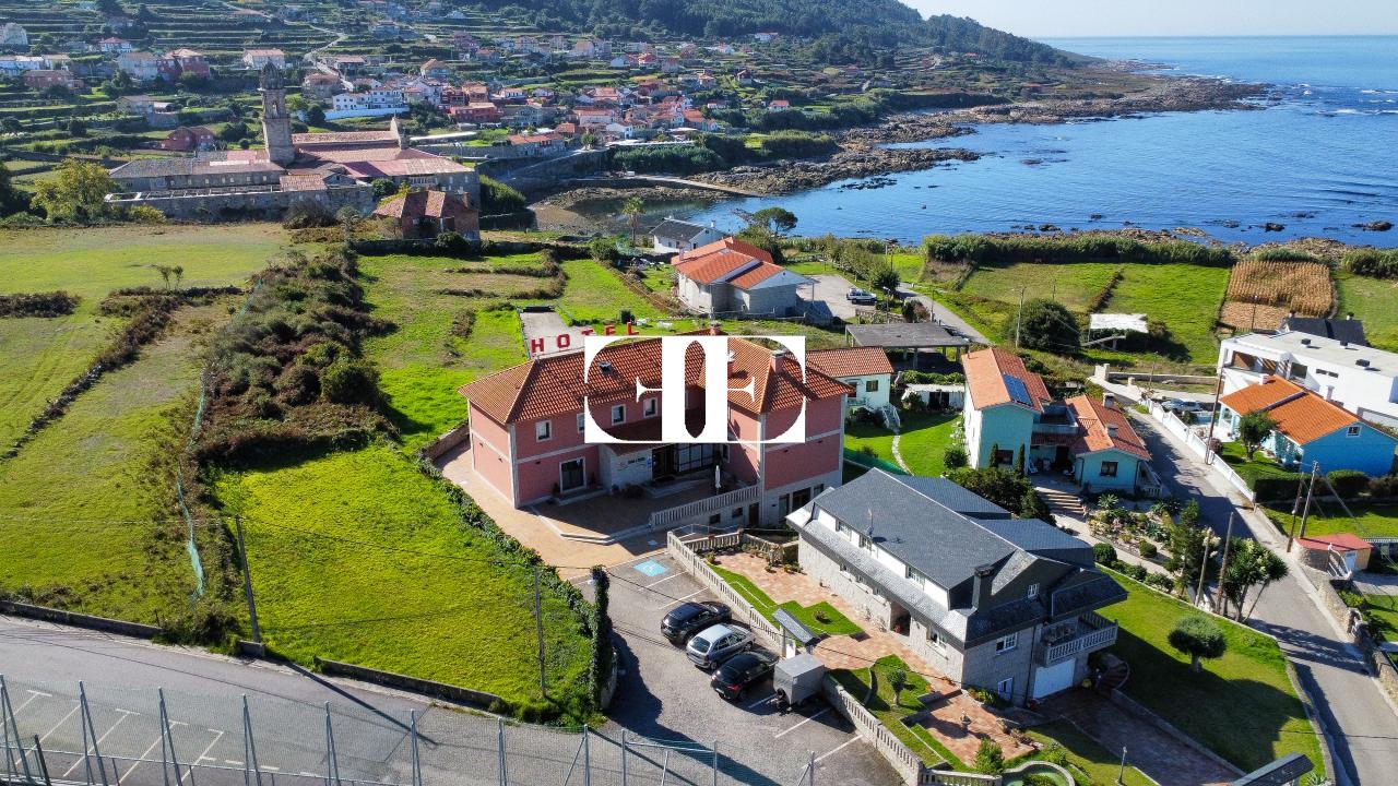 Inversión Hotelera de Éxito en Santa María de Oya: Hotel A Riña