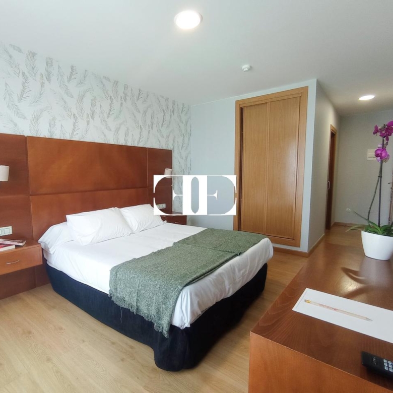 Inversión Hotelera de Éxito en Santa María de Oya: Hotel A Riña