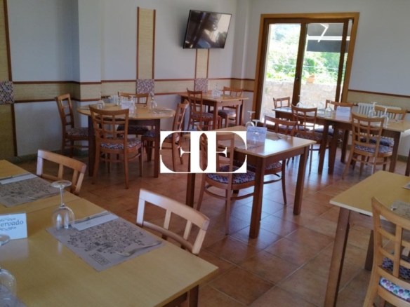 Inversión Hotelera de Éxito en Santa María de Oya: Hotel A Riña